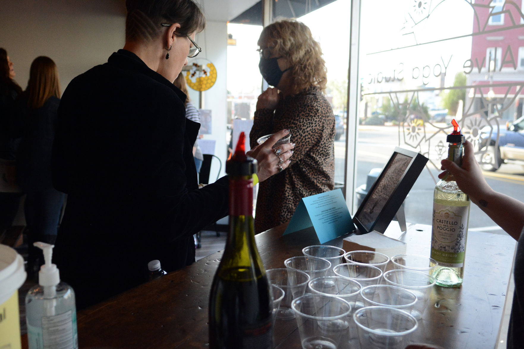 050321-port-news-wine61